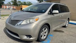 2017 Toyota Sienna LE