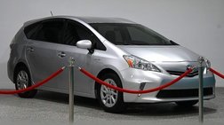 2013 Toyota Prius v Three