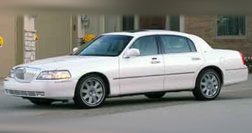 2004 Lincoln Town Car Signature