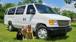 2004 Ford E-Series Extended 15 Passenger Van