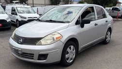 2009 Nissan Versa Base