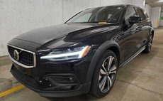2025 Volvo V60 Cross Country B5 Plus