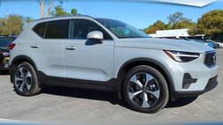 2025 Volvo XC40 B5 Core Bright Theme
