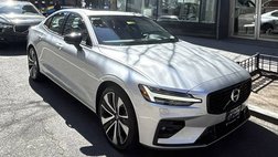 2022 Volvo S60 B5 Momentum