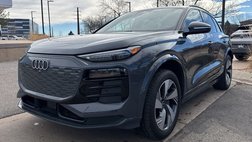 2025 Audi Q6 e-tron quattro Premium Plus