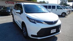 2024 Toyota Sienna LE 8-Passenger