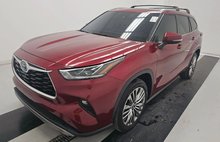 2022 Toyota Highlander Hybrid Platinum