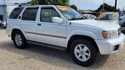 2000 Nissan Pathfinder XE