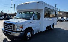 2022 Ford E-Series E-350 SD