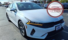2022 Kia K5 LX