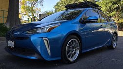 2019 Toyota Prius LE