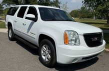 2011 GMC Yukon XL SLE