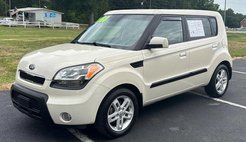 2010 Kia Soul +