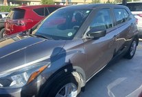 2020 Nissan Kicks S