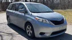 2014 Toyota Sienna LE