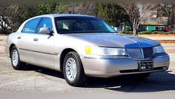 1999 Lincoln Town Car Signature