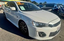 2017 Mitsubishi Lancer ES