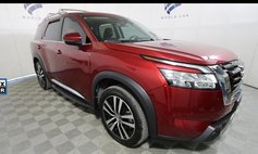 2023 Nissan Pathfinder Platinum