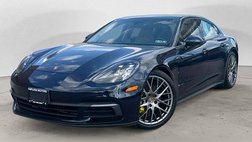 2017 Porsche Panamera 4