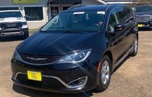 2020 Chrysler Pacifica Hybrid Touring L