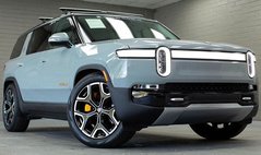 2023 Rivian R1S Adventure