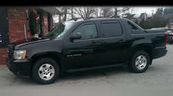 2011 Chevrolet Avalanche LS