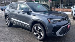 2026 Volkswagen Taos SE 4Motion