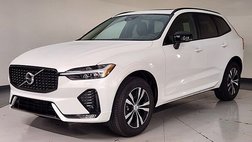 2025 Volvo XC60 B5 Core Dark Theme