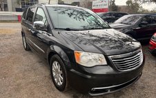 2012 Chrysler Town and Country Touring-L