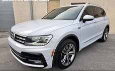 2019 Volkswagen Tiguan SEL R-Line Jet-Black