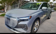 2022 Audi Q4 e-tron quattro Premium Plus 50