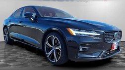 2024 Volvo S60 B5 Plus Dark Theme