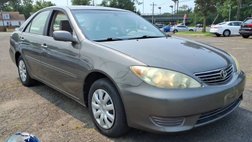 2005 Toyota Camry LE