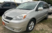 2004 Toyota Sienna XLE