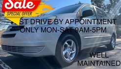 2004 Toyota Sienna 4 Dr LE Passenger Van