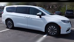 2023 Chrysler Pacifica Hybrid Touring L