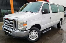 2013 Ford E-Series E-350 XLT Super Duty Passenger Van