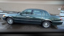 2001 Lincoln Town Car Signature