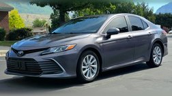 2024 Toyota Camry LE