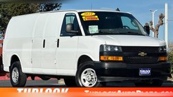 2022 Chevrolet Express 2500