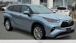2023 Toyota Highlander Hybrid Platinum