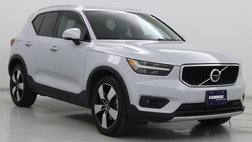 2022 Volvo XC40 T5 Momentum