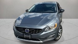 2018 Volvo V60 Cross Country T5 Premier