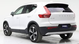 2020 Volvo XC40 T5 Momentum
