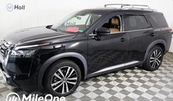 2023 Nissan Pathfinder Platinum