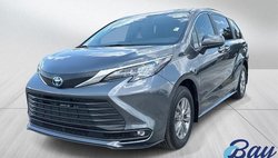 2025 Toyota Sienna XLE 8-Passenger