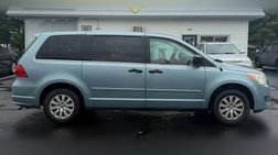 2009 Volkswagen Routan S