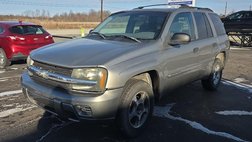 2002 Chevrolet TrailBlazer LS 4WD