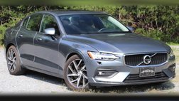2020 Volvo S60 T5 Momentum