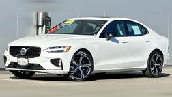 2023 Volvo S60 Recharge T8 Core Dark Theme
